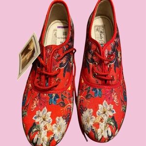 Floral Red Women's Loafers